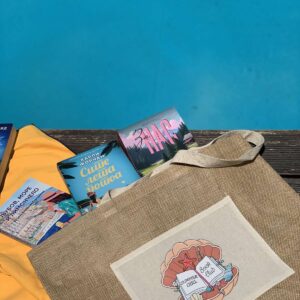 Торба за плажа - Summer Girl Book Club